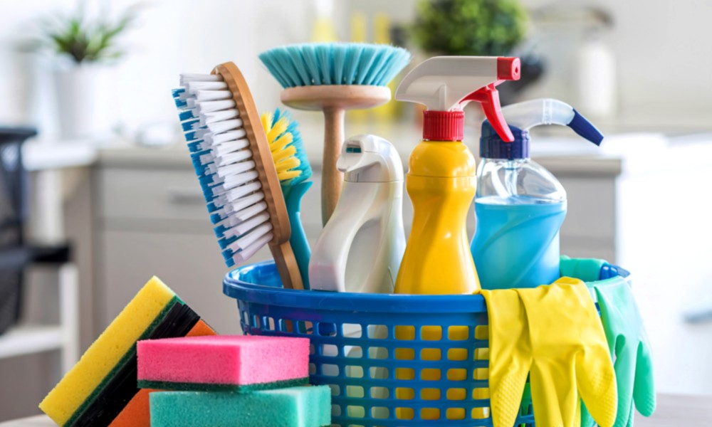 The Ultimate Guide to Keeping Your Home Spotless Year-Round